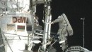Astronautas pierden dos herramientas en el espacio 