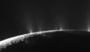 Descubren un océano con burbujas en luna de Saturno