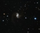 Hubble capta una galaxia con forma de gusano