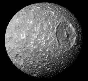 Mimas podría albergar un agitado Océano Interno