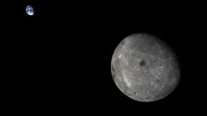 Sonda China fotografía la Tierra y el Lado Oscuro de la Luna
