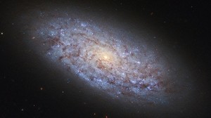 Descubren Objetos Enormes en el Centro de la Vía Láctea