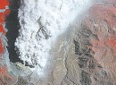 La erupción del volcán Chaitén vista desde el espacio