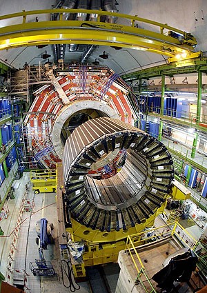 El acelerador de partículas más grande (LHC) sigue marcha accidentada